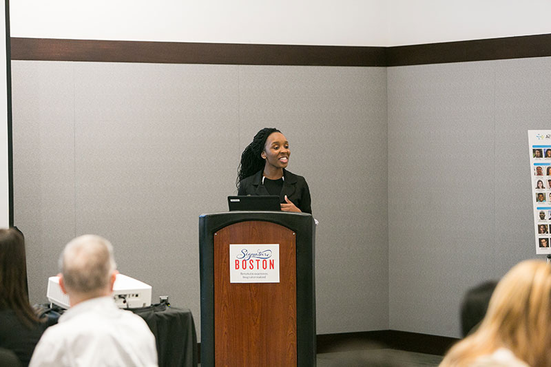 Past Actuarial Diversity Scholarship recipient Michelle Muzulu shared her inspiring story with Ernst & Young and SOA Foundation luncheon attendees at the 2017 SOA Annual Meeting & Exhibit.